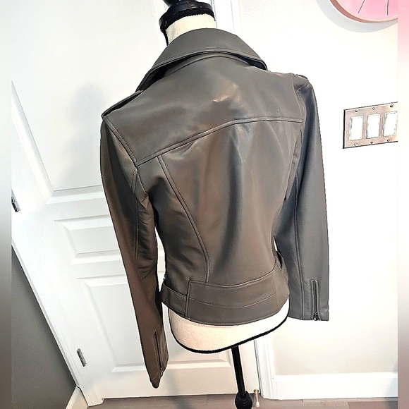 🔥Lucky Brand NWT Gray Vegan Leather Moto Asymmetrical Zipper Closure Jacket 🖤 - Picture 4 of 16